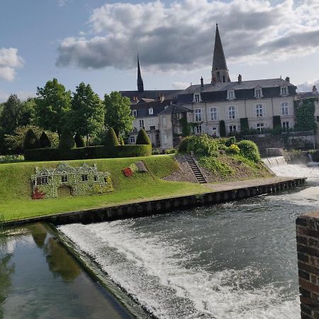 La Tranquillite Proche Des Chateaux De La Loire. Vendôme Buitenkant foto